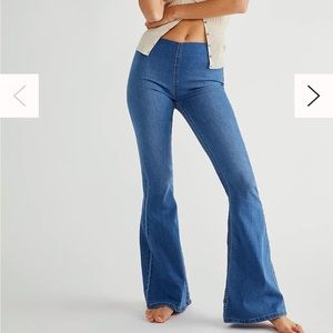 Free people pull on flare jeans size 30